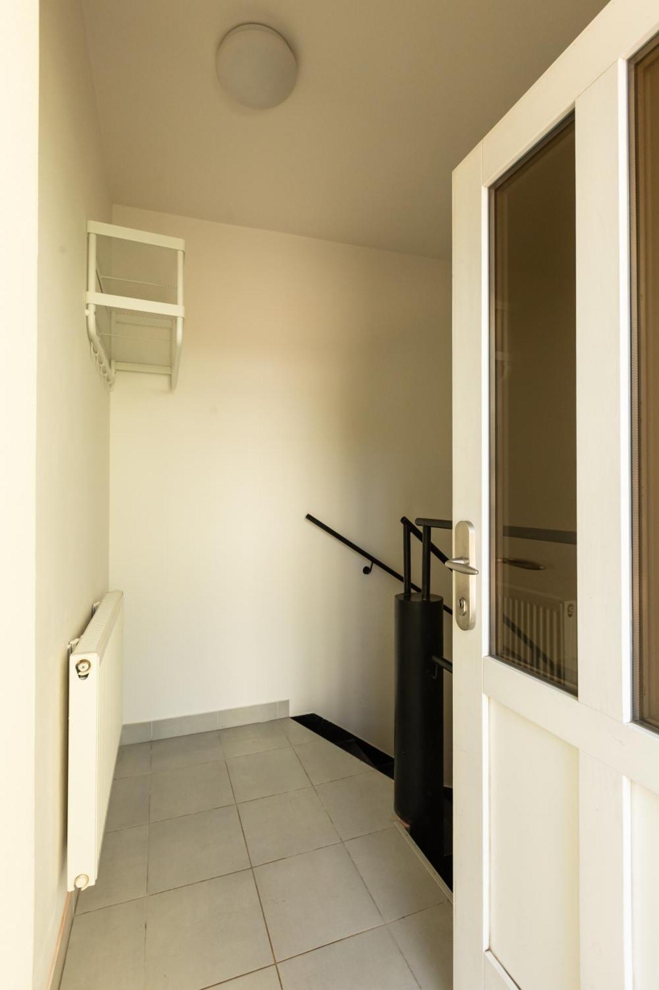 Spacious Apartment In Quiet Courtyard Near Charles Bridge Prag Exterior foto